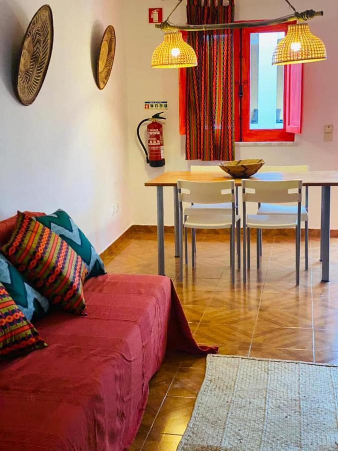 Baobab Moz Lodge Vila Nova de Milfontes Exterior foto